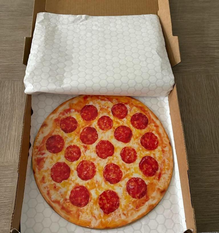 Perfect Pizza Insert in box